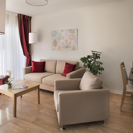 Domitys Les Greements D'Or - Residence Seniors Douarnenez Bagian luar foto