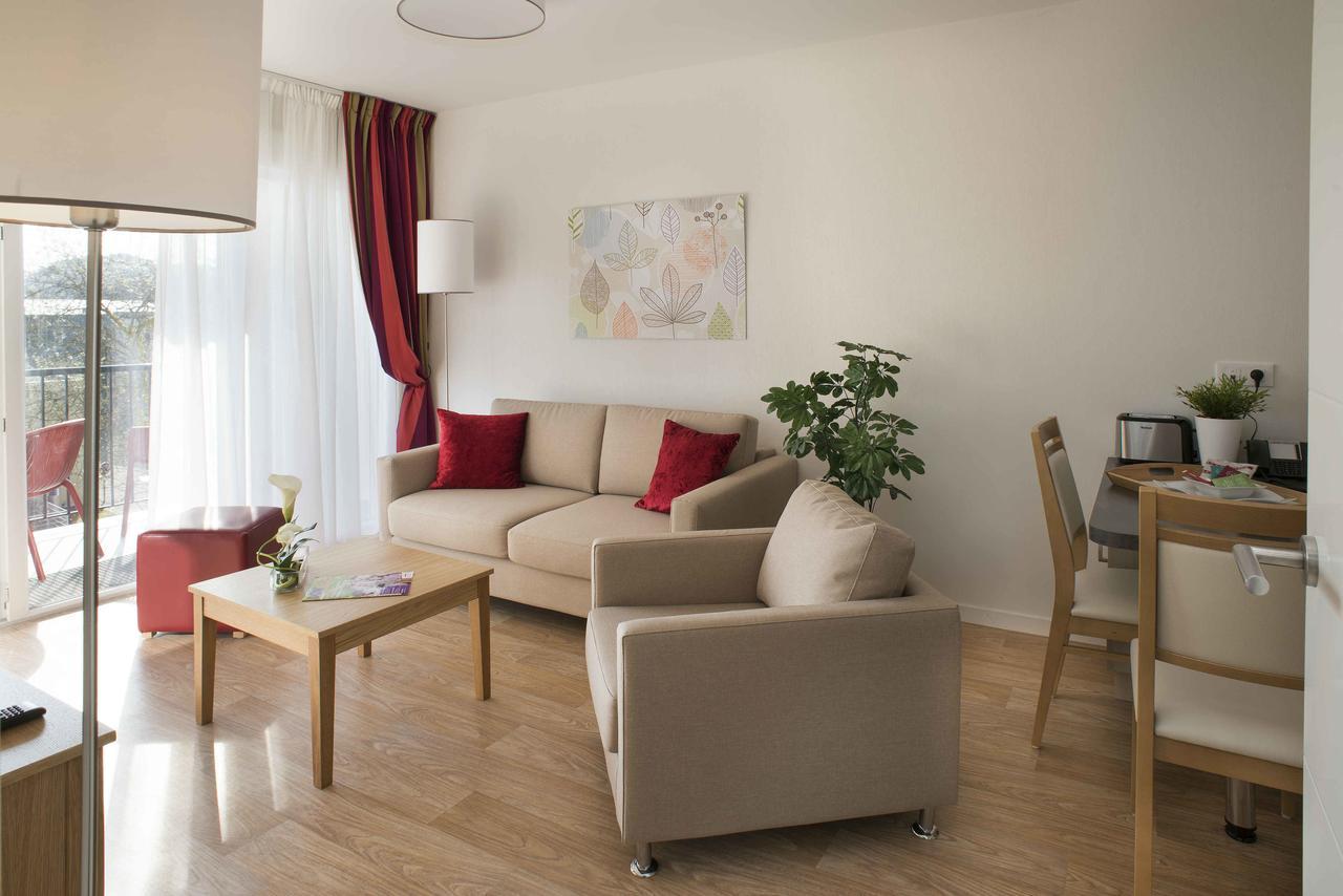 Domitys Les Greements D'Or - Residence Seniors Douarnenez Bagian luar foto